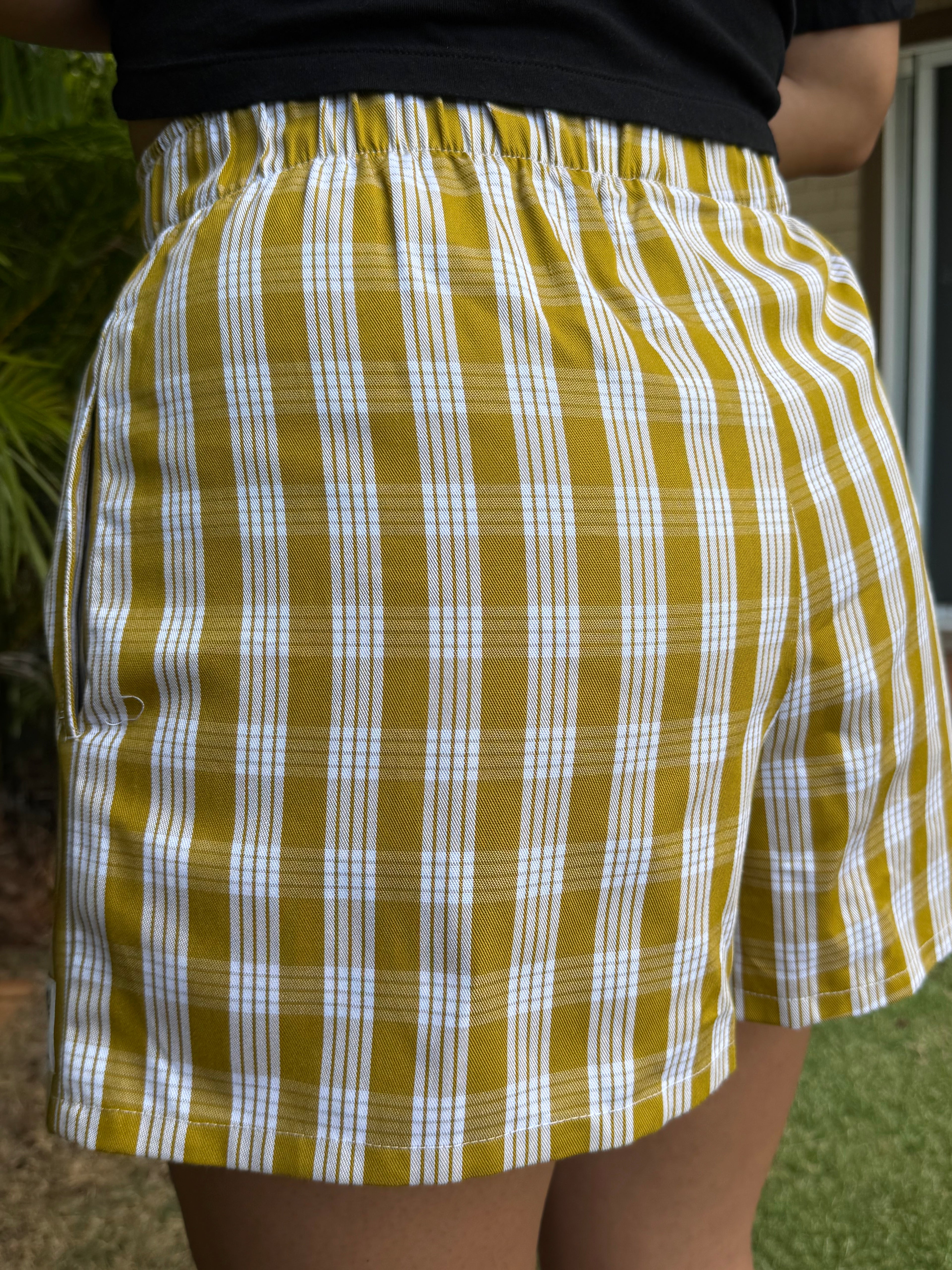 Wahine Holoholo Shorts 2.0 - Līpoa